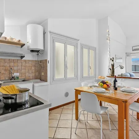 Rooftop Penthouse - Ac, Lake View With Terrace - Happy Rentals Stresa