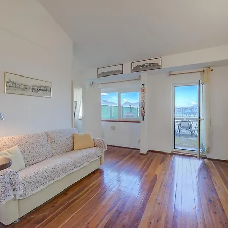 Rooftop On View - Happy