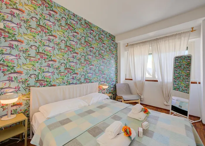 Rooftop On View - Happy